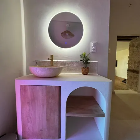 Oasis Proche Du Futuroscope