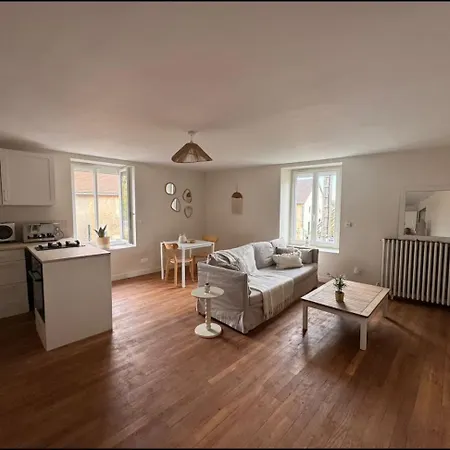 아파트 Oasis Proche Du Futuroscope *