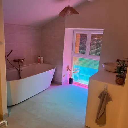 아파트 Oasis Proche Du Futuroscope Saint-Cyr (Vienne)